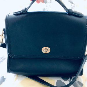 Coach Vintage Court Bag 9870
